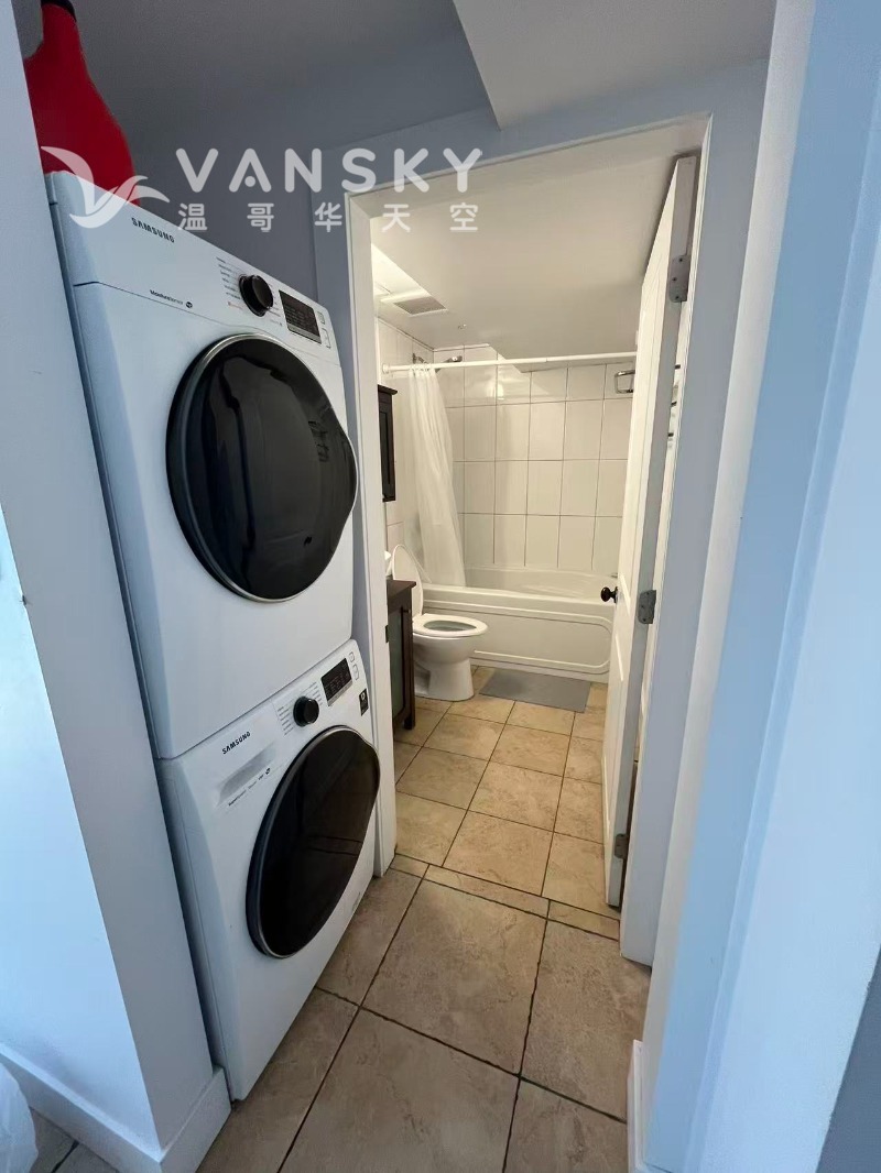 260819001929_301A 302A Laundry and Bathroom.jpg